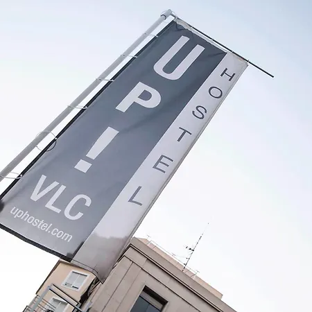 Отель Up Station Валенсия
